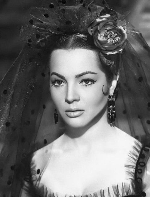 A Story of a Spanish Actress who Conquered the Silver Screen