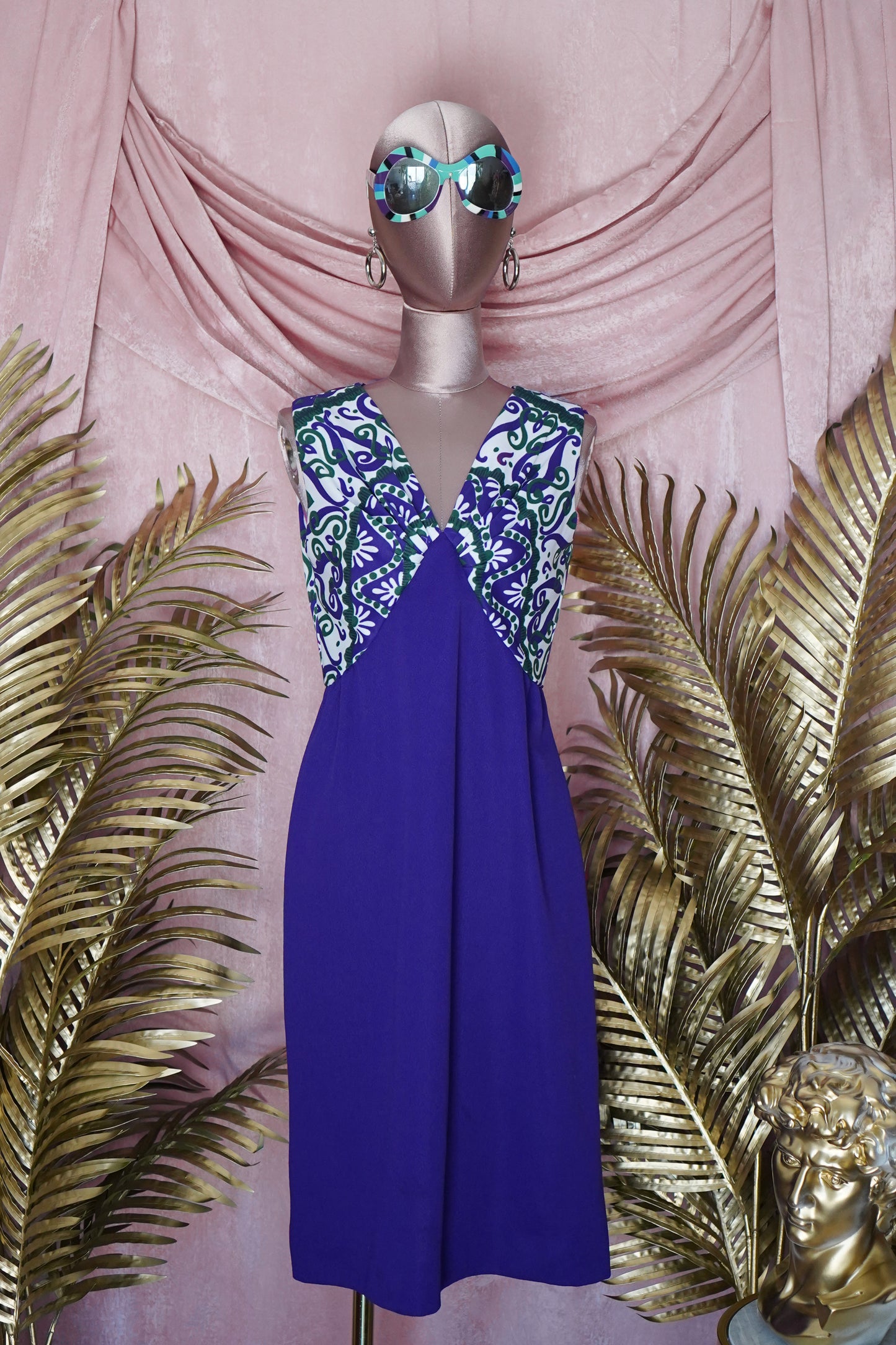 Load image into Gallery viewer, Groovy 1960s Purple/Green Dress
