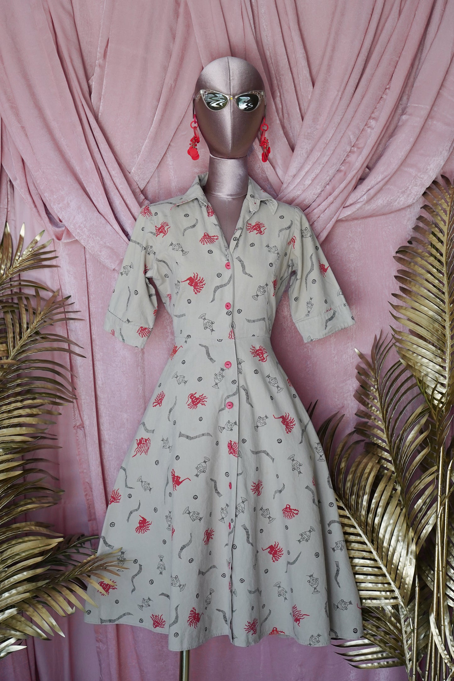 Load image into Gallery viewer, 1950s Tribal Print Cotton Shirt Dress
